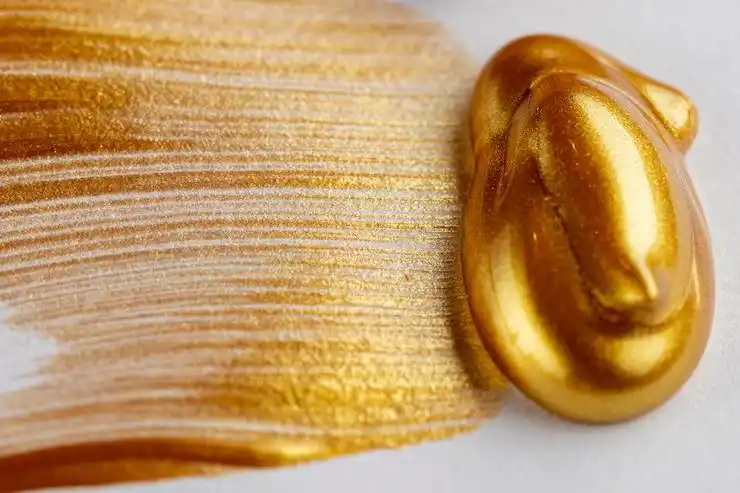 gold liquid paint